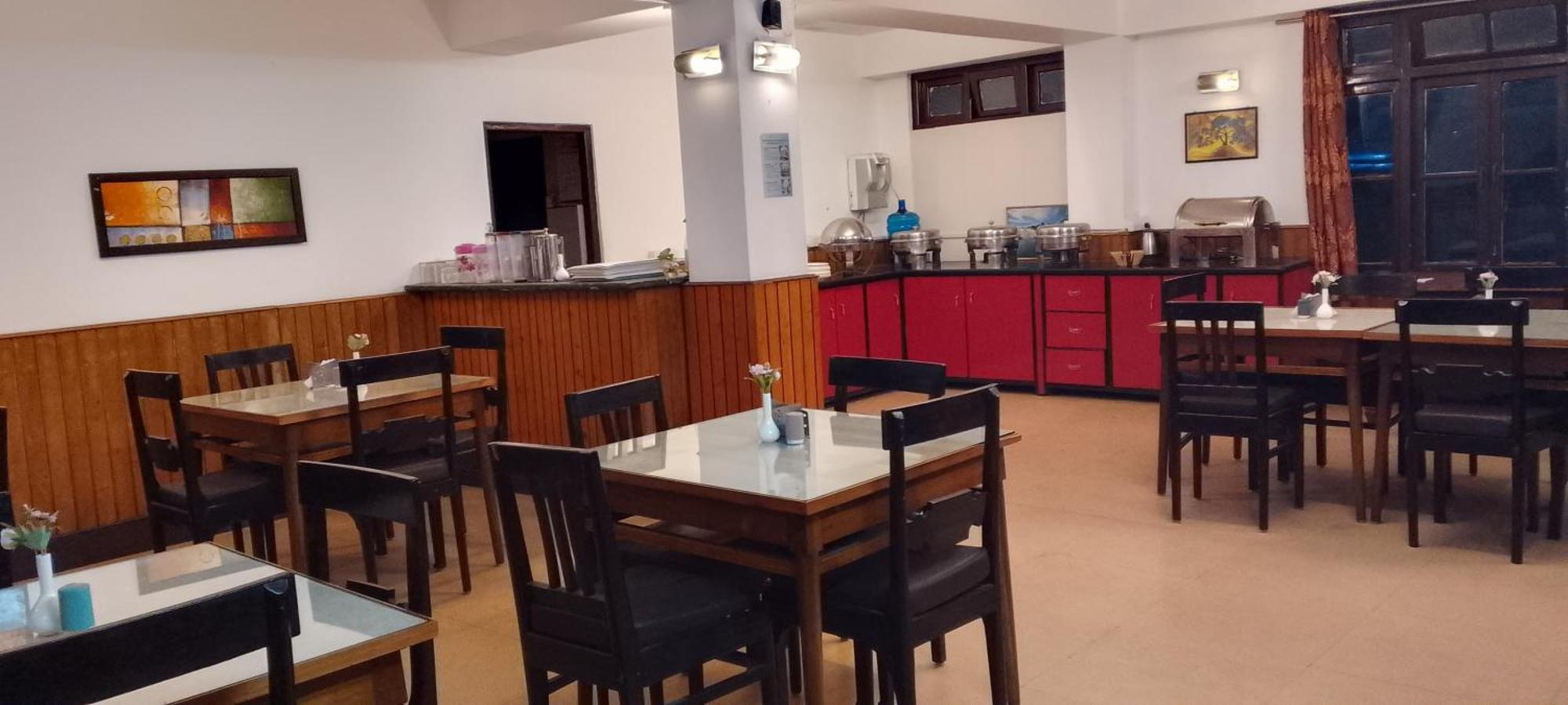Hotel Due Pond Near Palzor Stadium Gangtok 강토크 외부 사진